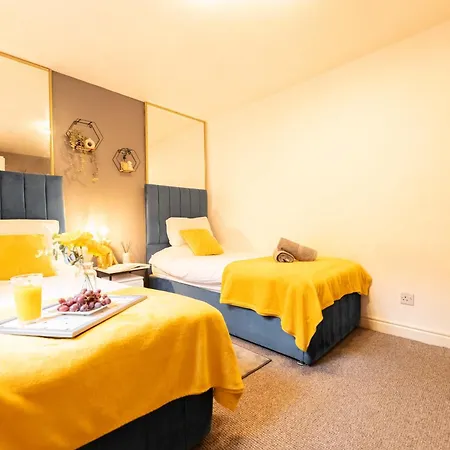 Perfect For Family & Corporate Stays In Ls1 - Free Parking! - Contact Us For Better Offers! Apartment Leeds (West Yorkshire)